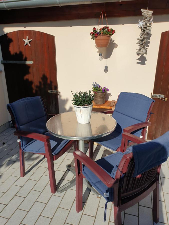 Ferienwohnung Gohlke Στράλσουντ Εξωτερικό φωτογραφία