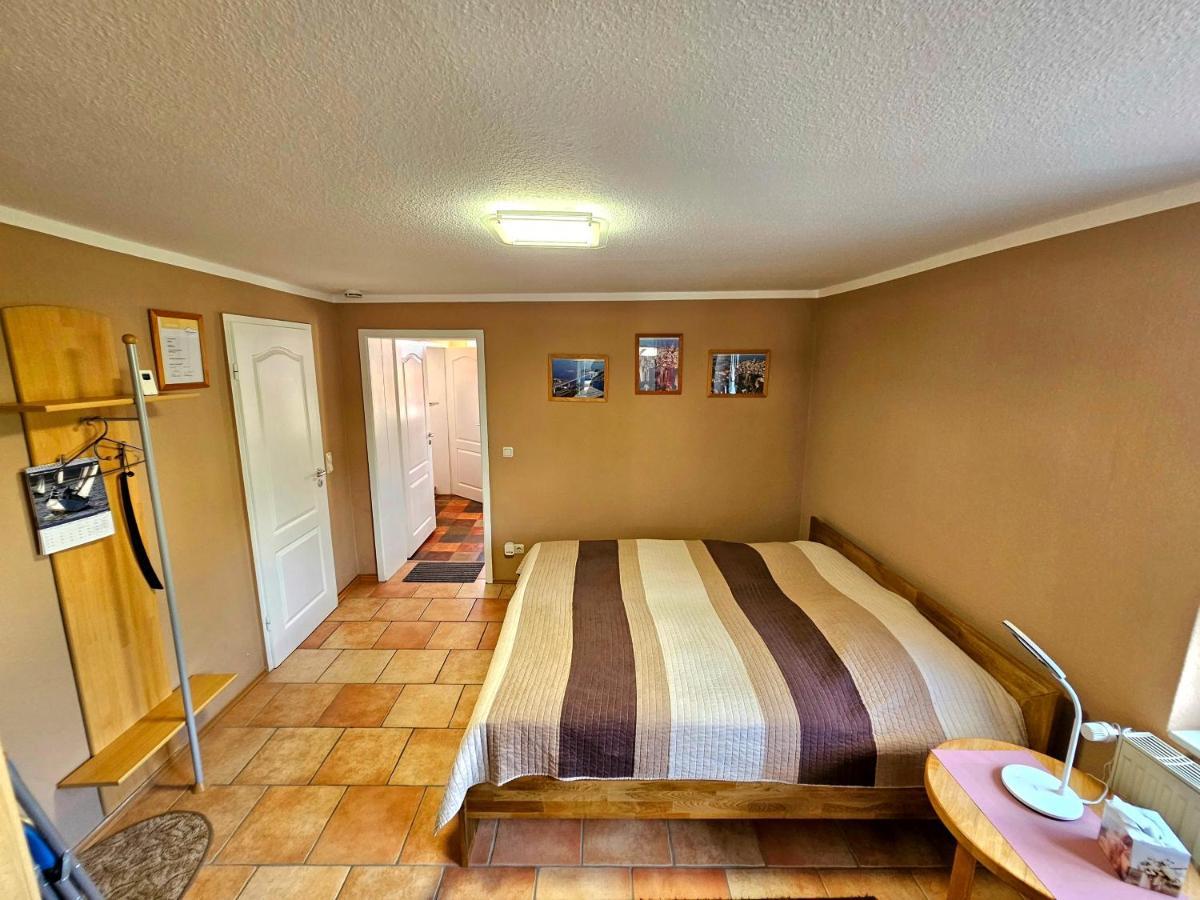 Ferienwohnung Gohlke Στράλσουντ Εξωτερικό φωτογραφία